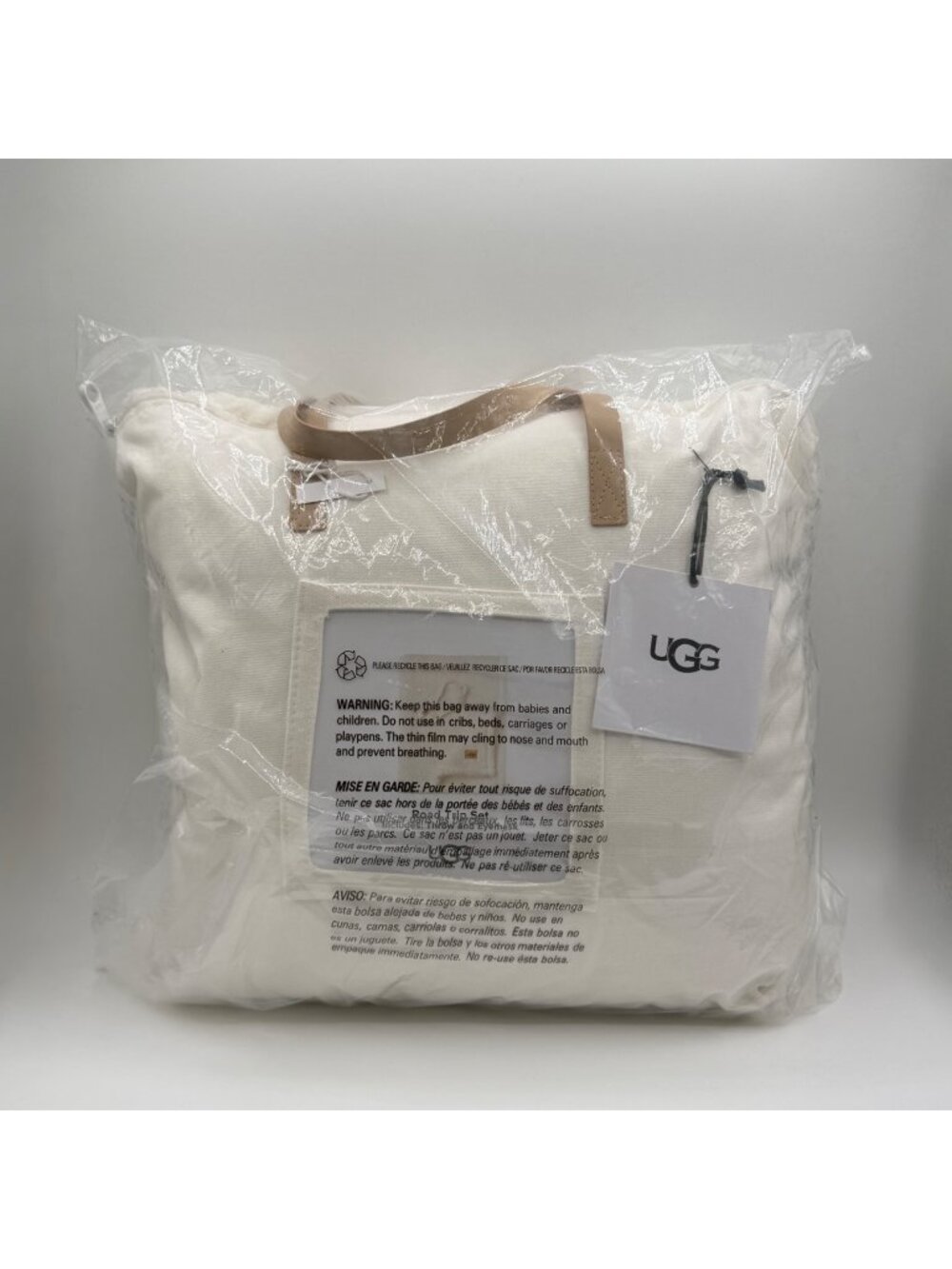 NEW UGG White Fleece Throw Blanket 3 Piece Sleep Set Eye Mask Bag Travel